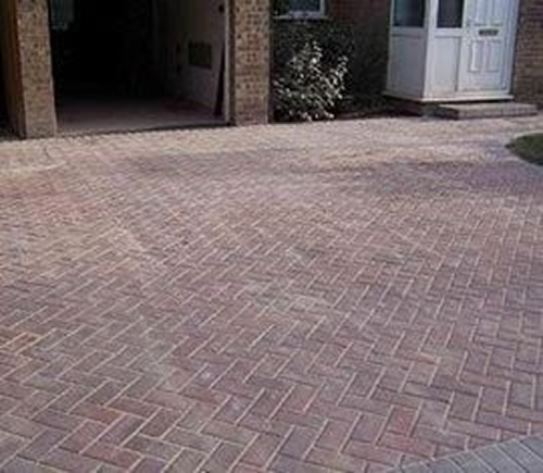 Block paving driveway installation by Peter Beasley Landscaping in Liphook